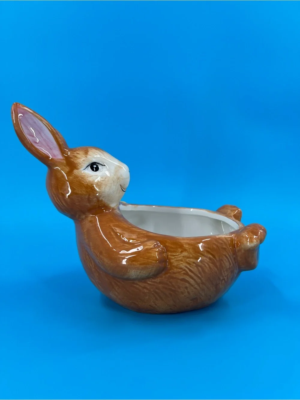 🎁Brown Bunny Ceramic food bowl or Planter with Yellow Flower